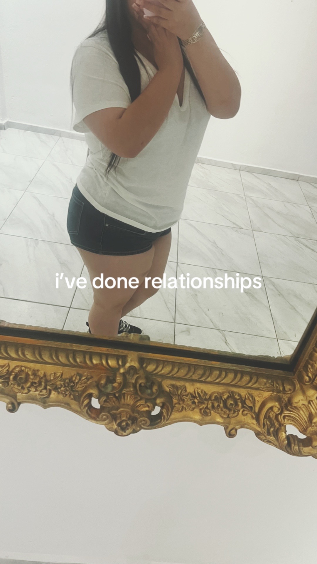 @￴￴