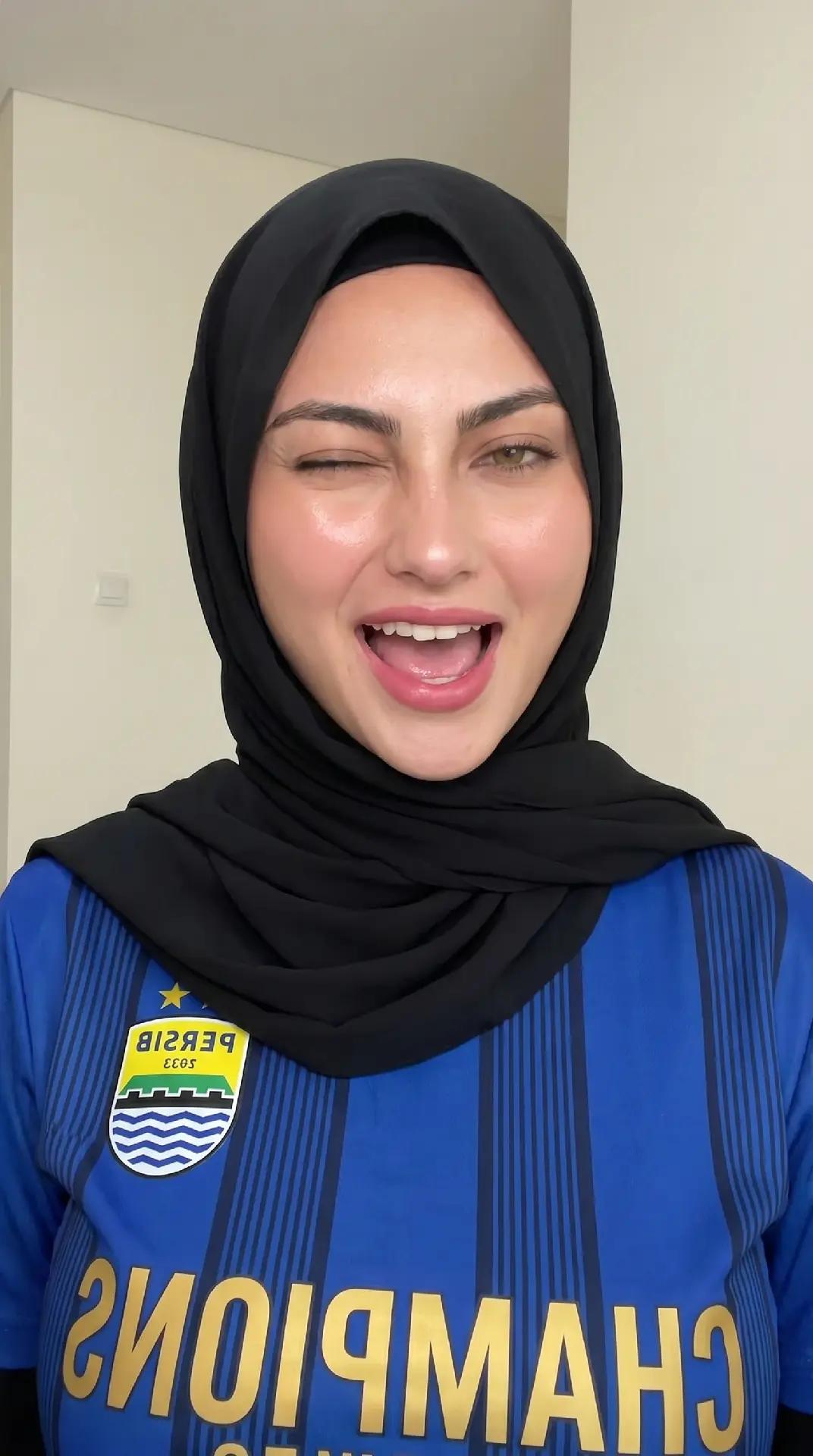 @Ratna