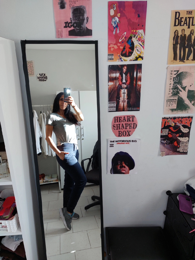 @Amona.Benyehya
