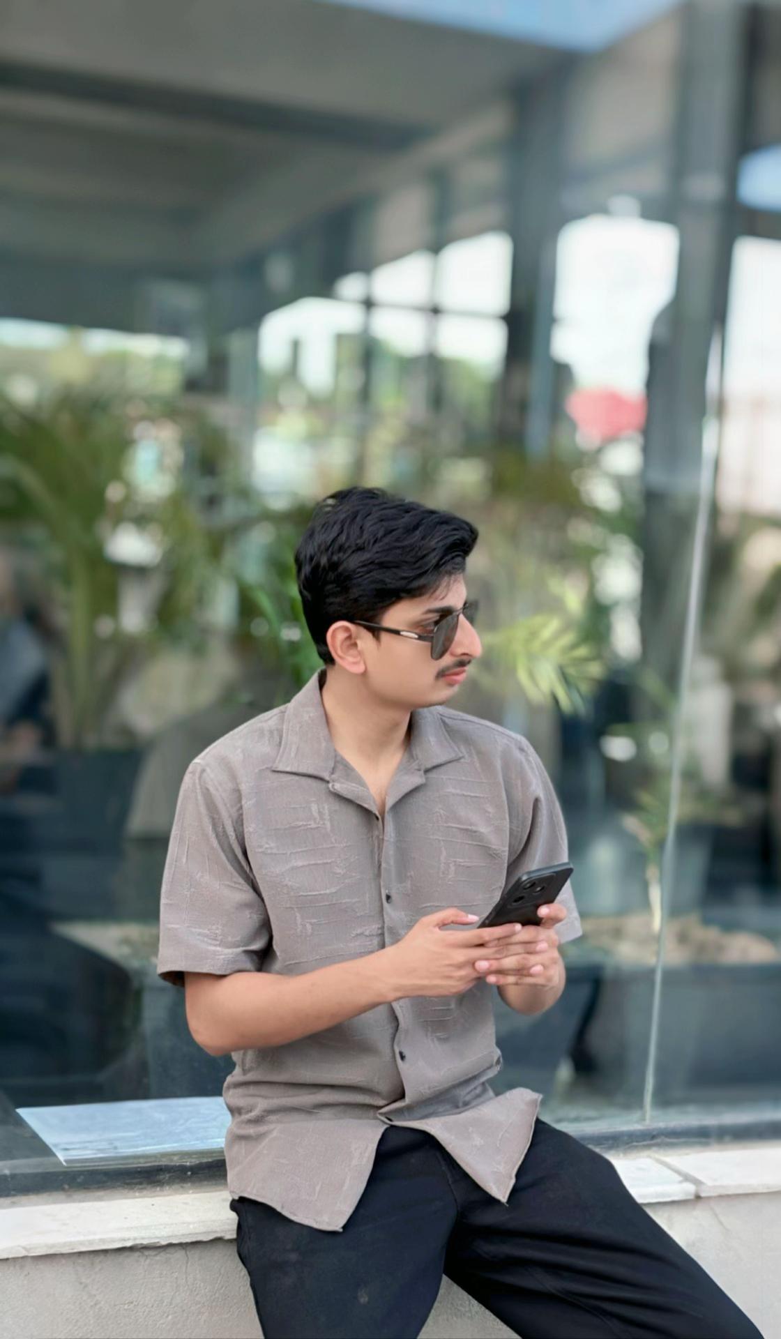@UMAIR AZAAD Z🧛