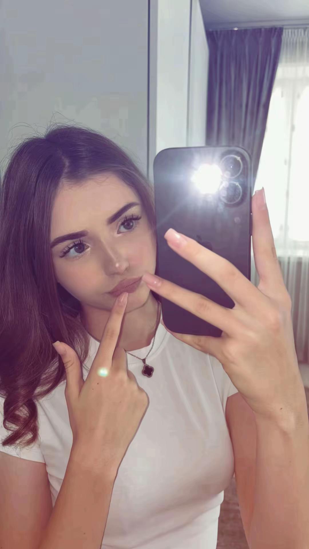 @SIMONOVA