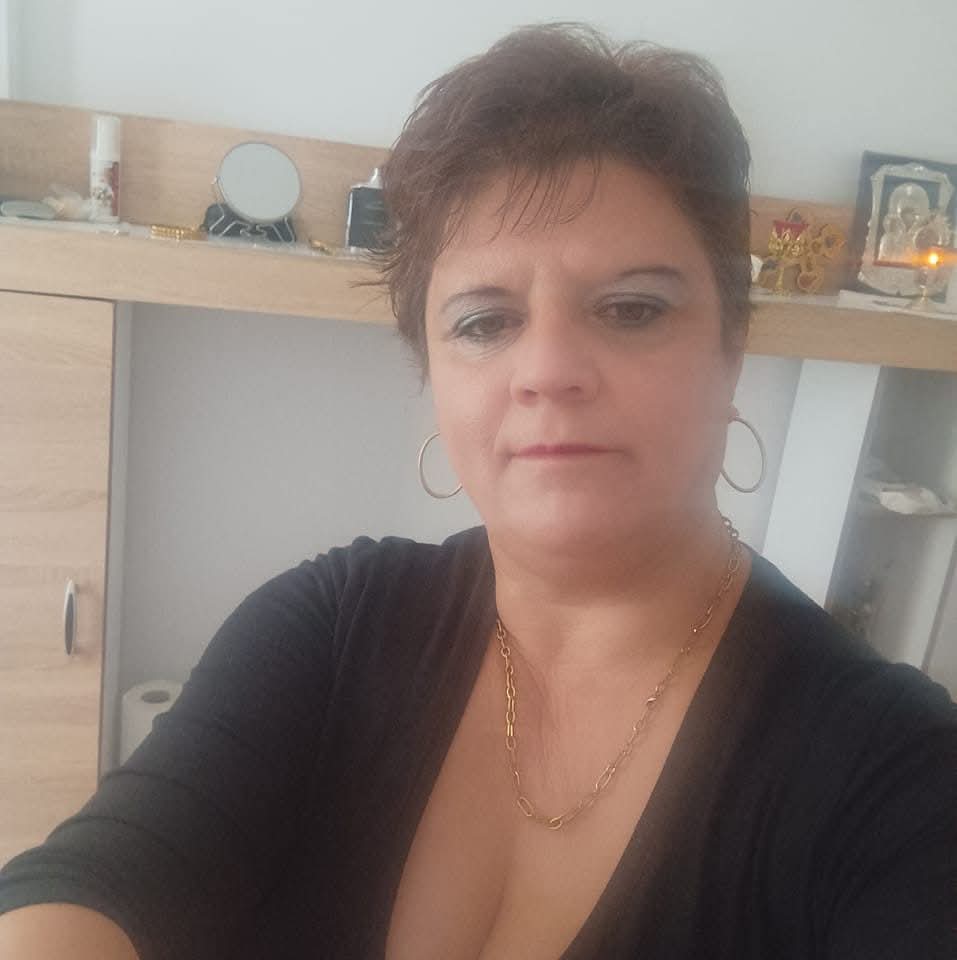 @Angela Popescu