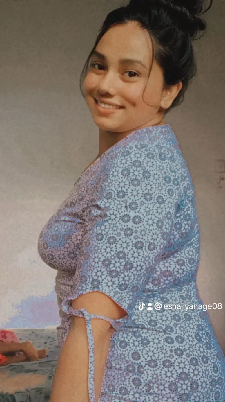 @*ඉශා. LIYAnage🖤🕊️