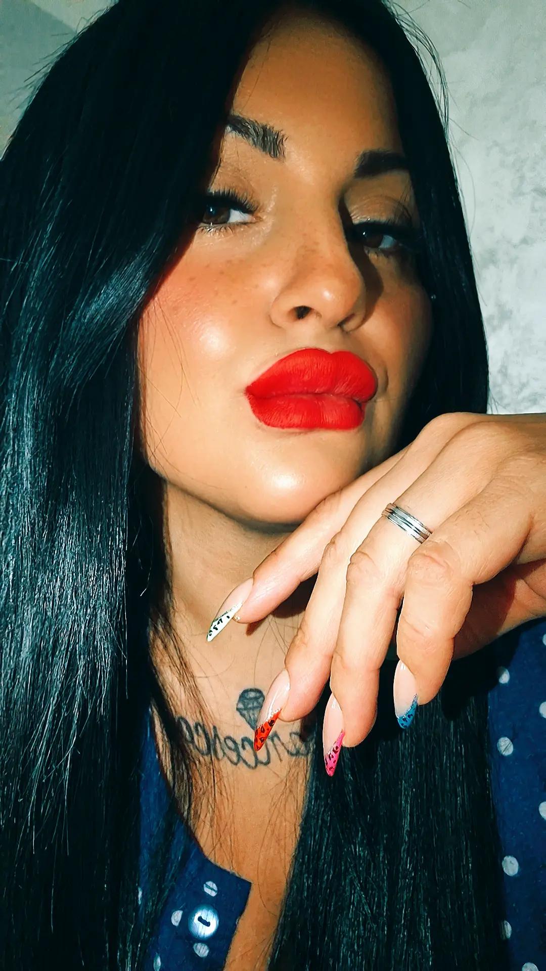 @OSCURA😈🦁💋❤️&zwj;🔥