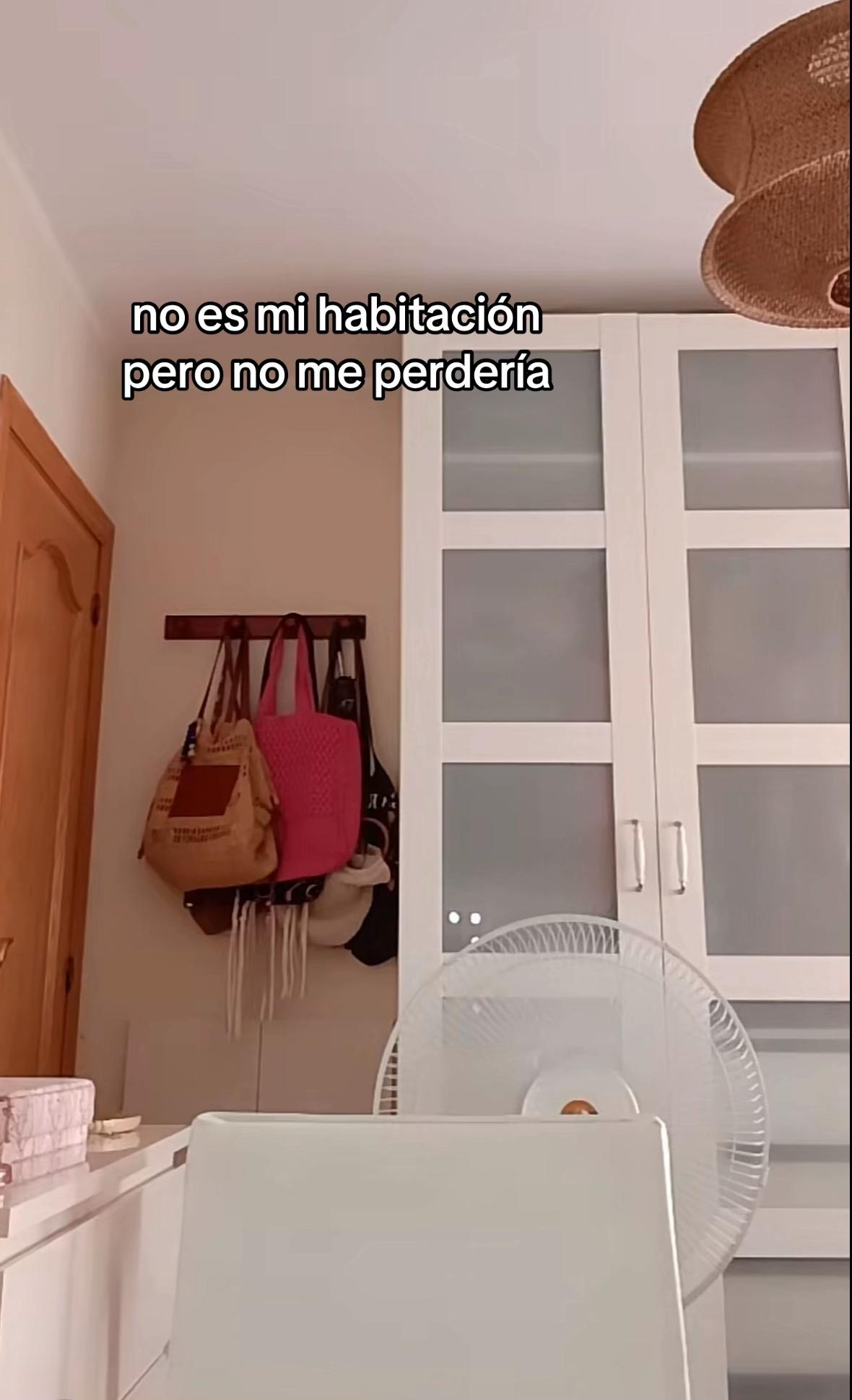 @︎