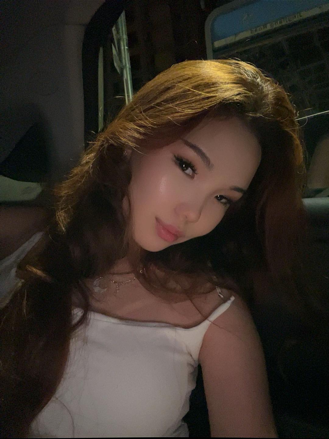 @💋