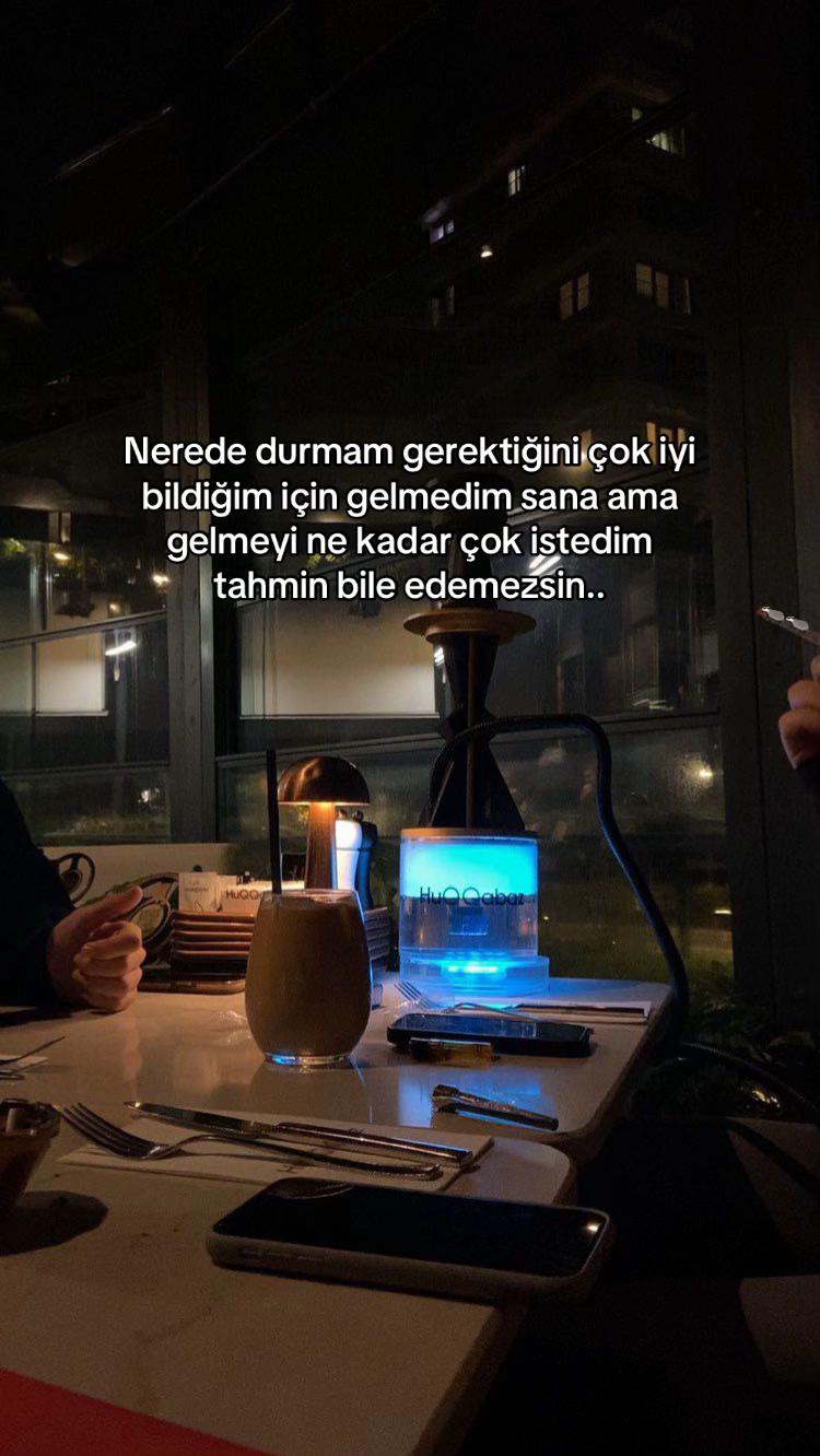 @𝒩