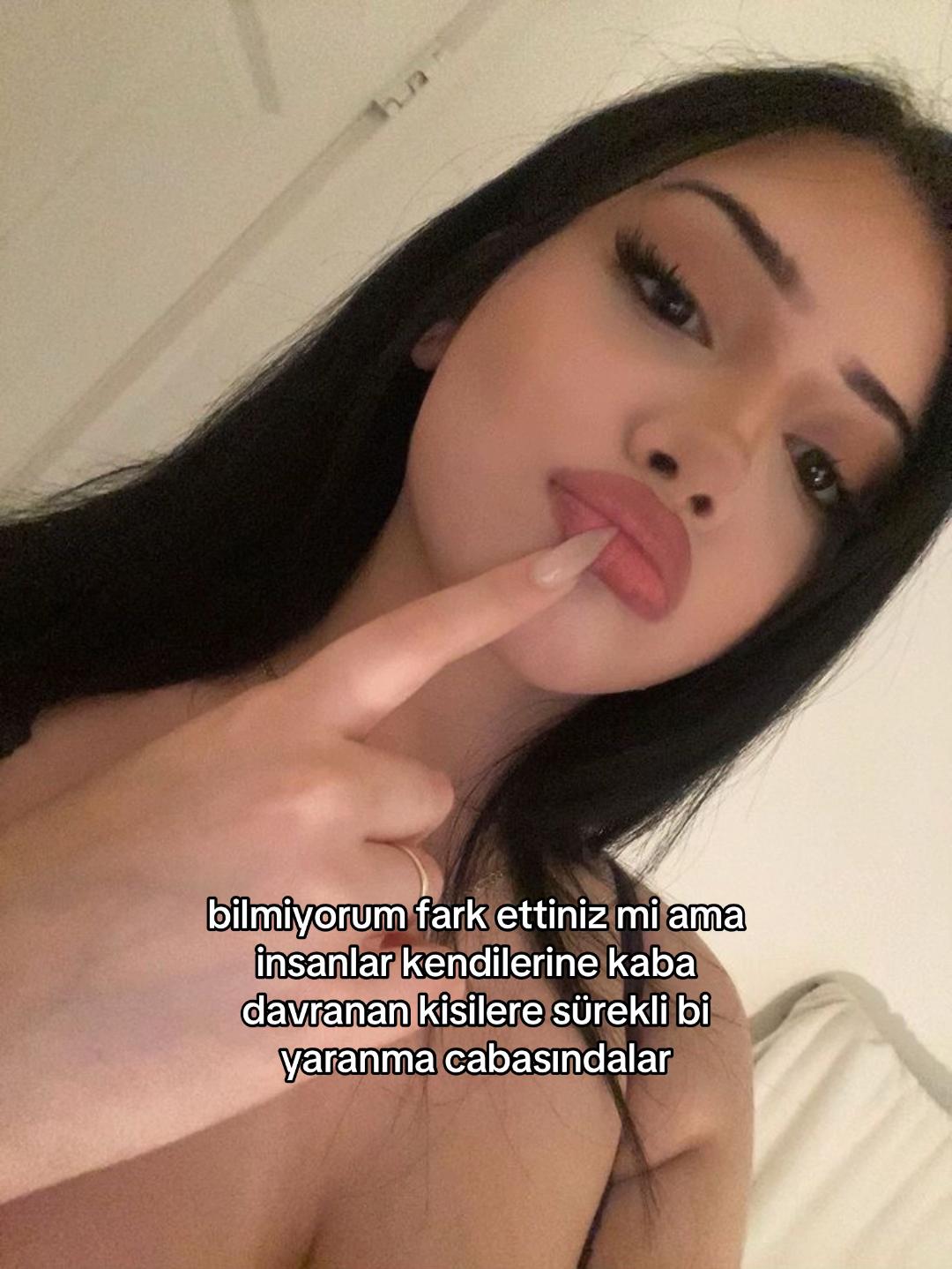 @🪼