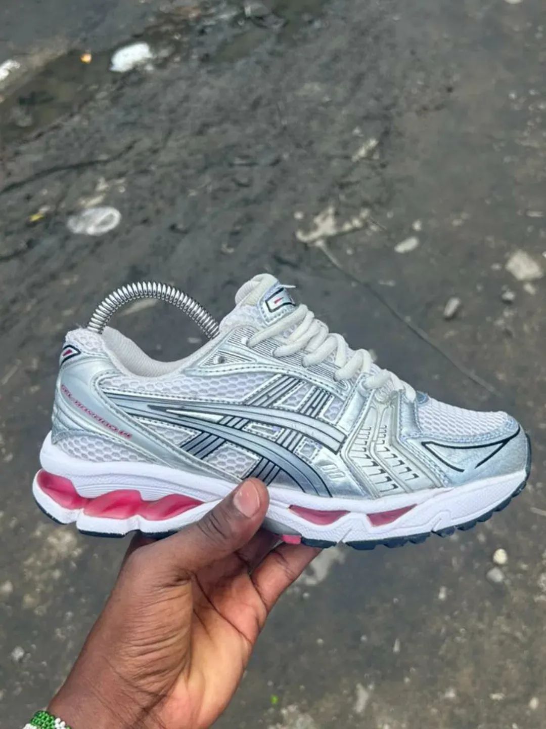 @jarulygotsneakers