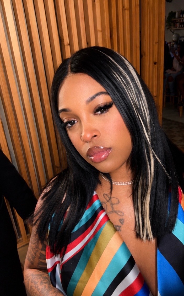 @TheeFemaleHustler❤️&zwj;🔥