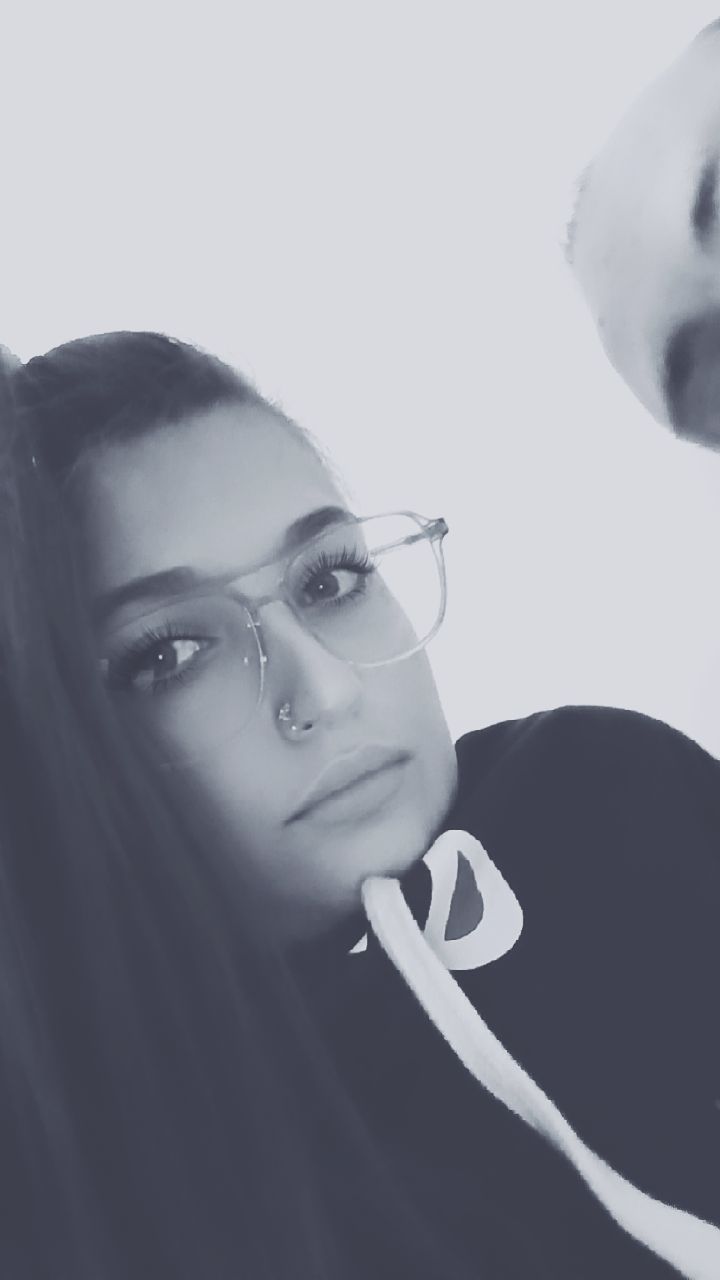 @VannessaTyo