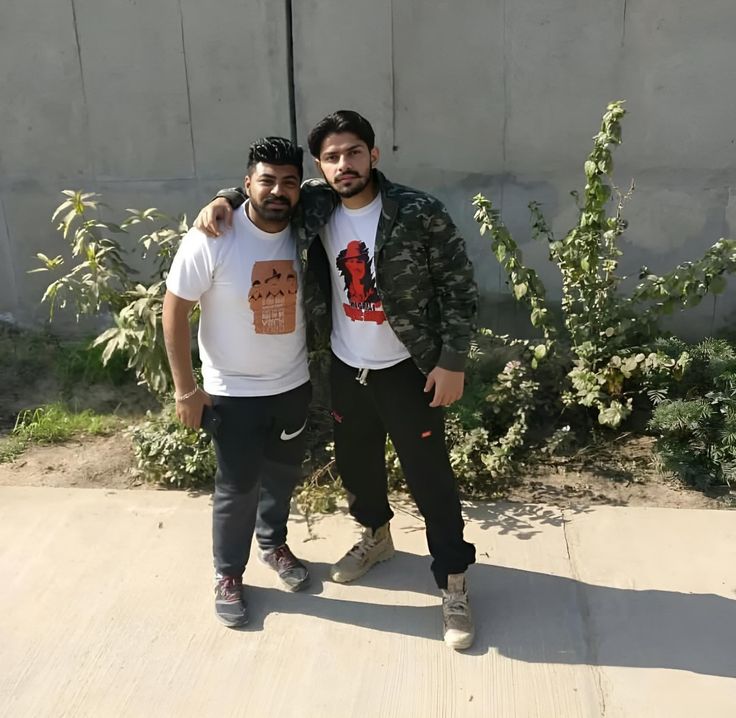 @LAWRENCE BISHNOI 🦅