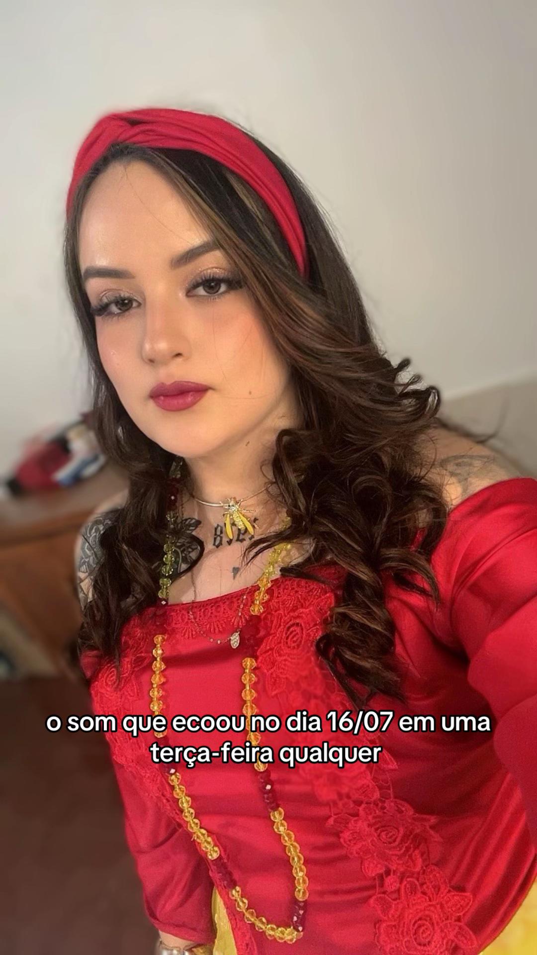 @Gabriela Coffi 🐝🪞