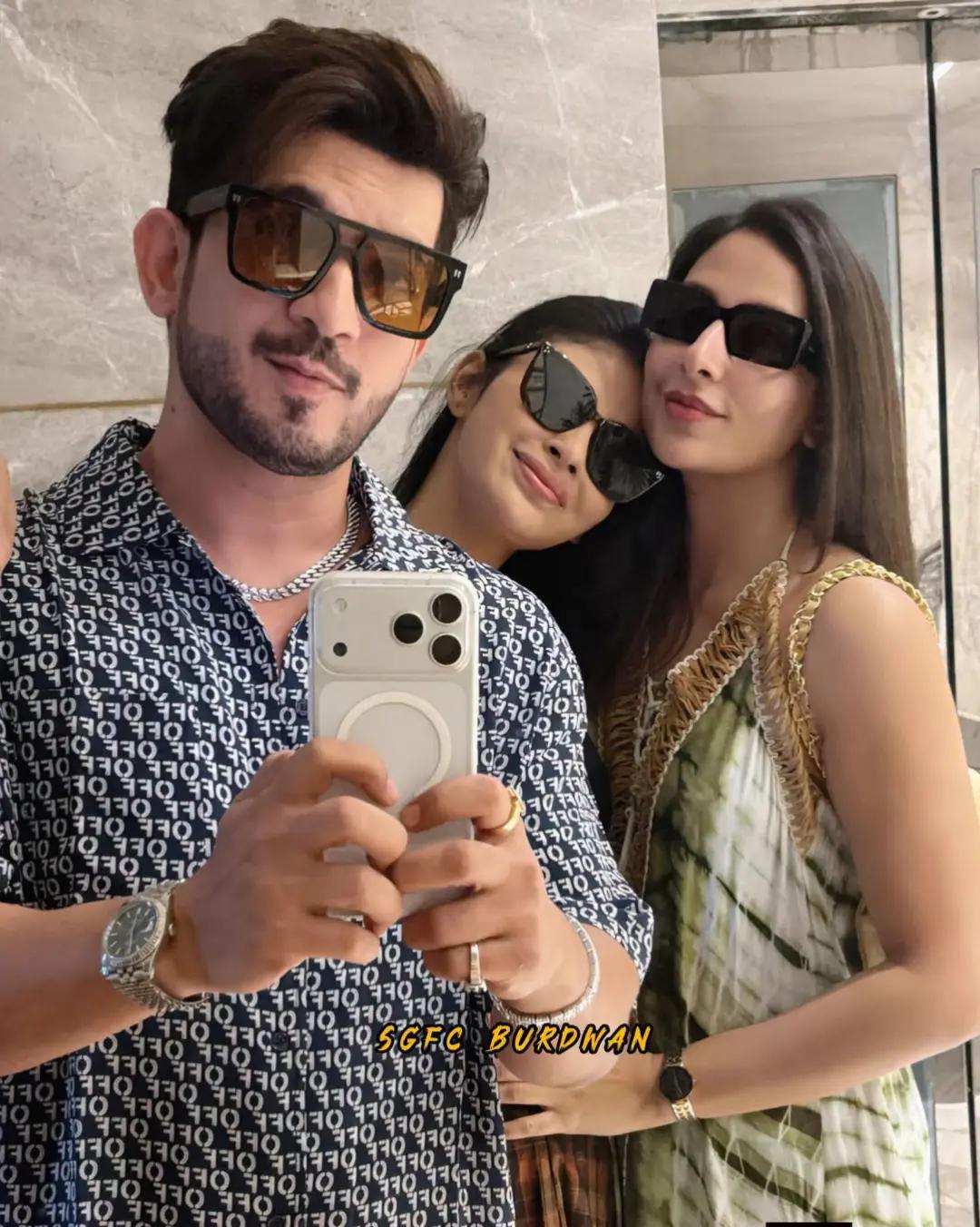 @Subhashree Ganguly☑️