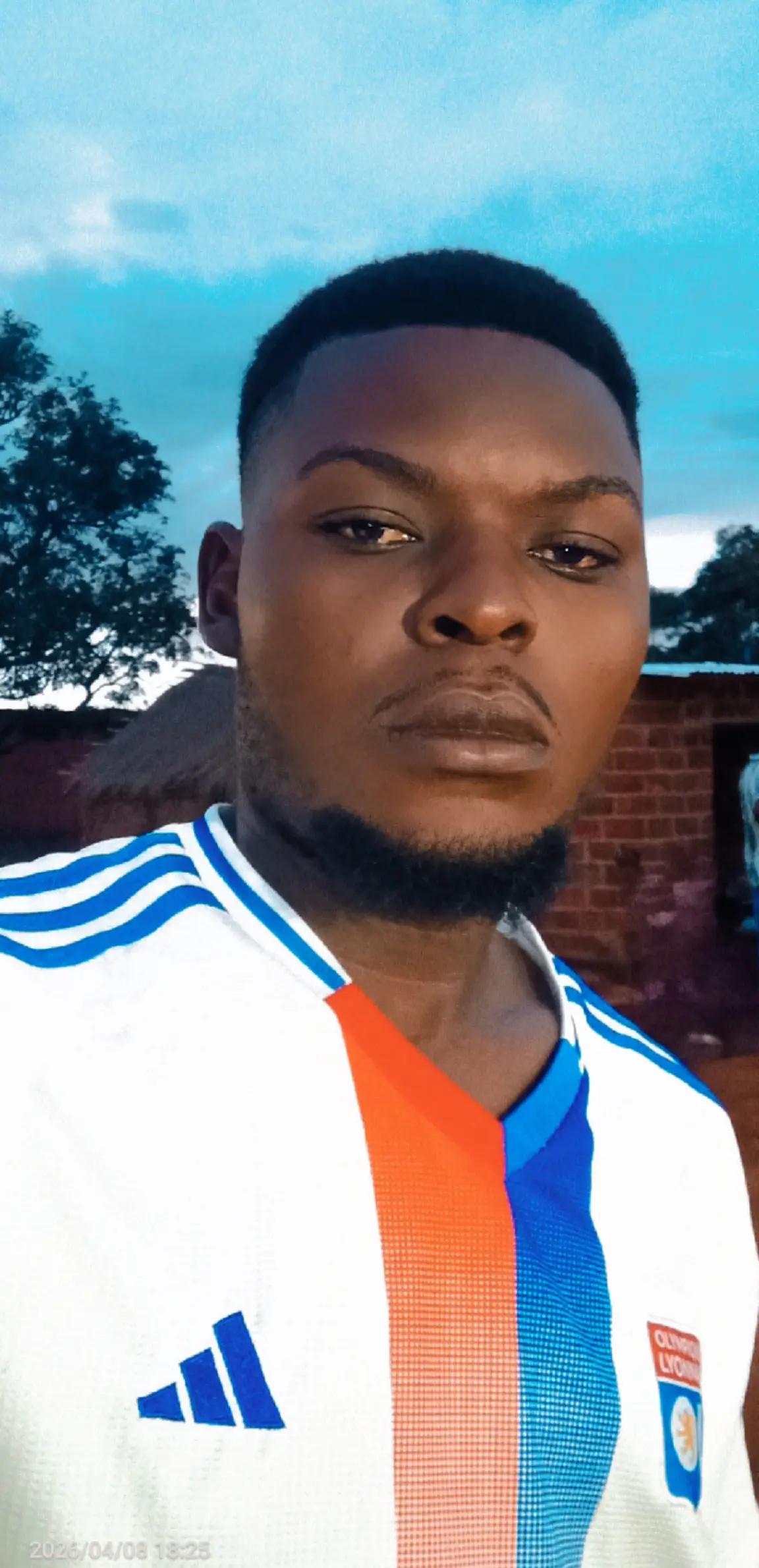 @muyembe02