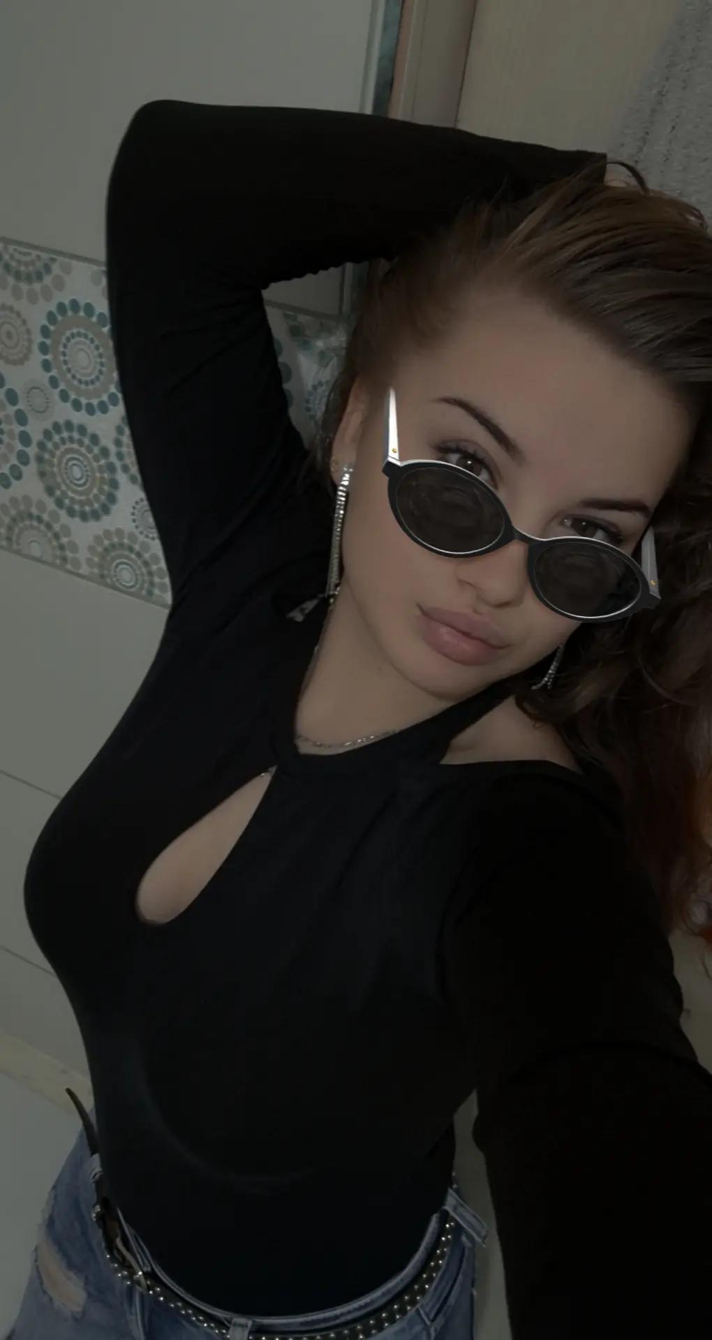 @&hearts;️Karol & Răzvy C&hearts;️