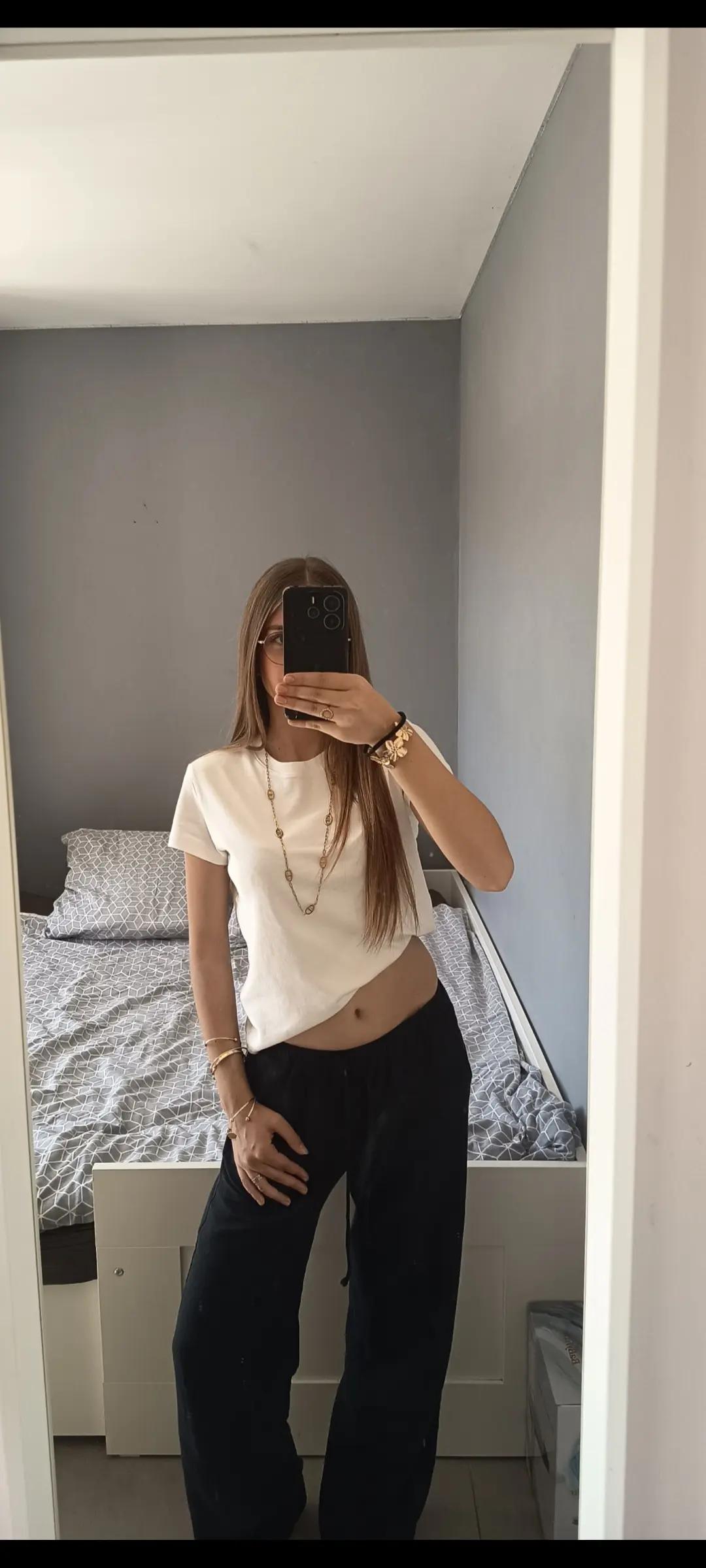 @charlotte_tmn18