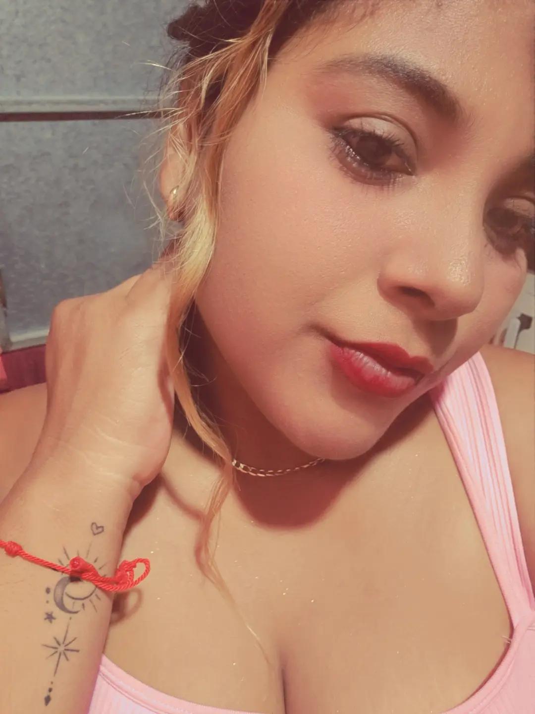 @EvelynHernandez.07/10/00💞🍃🌼