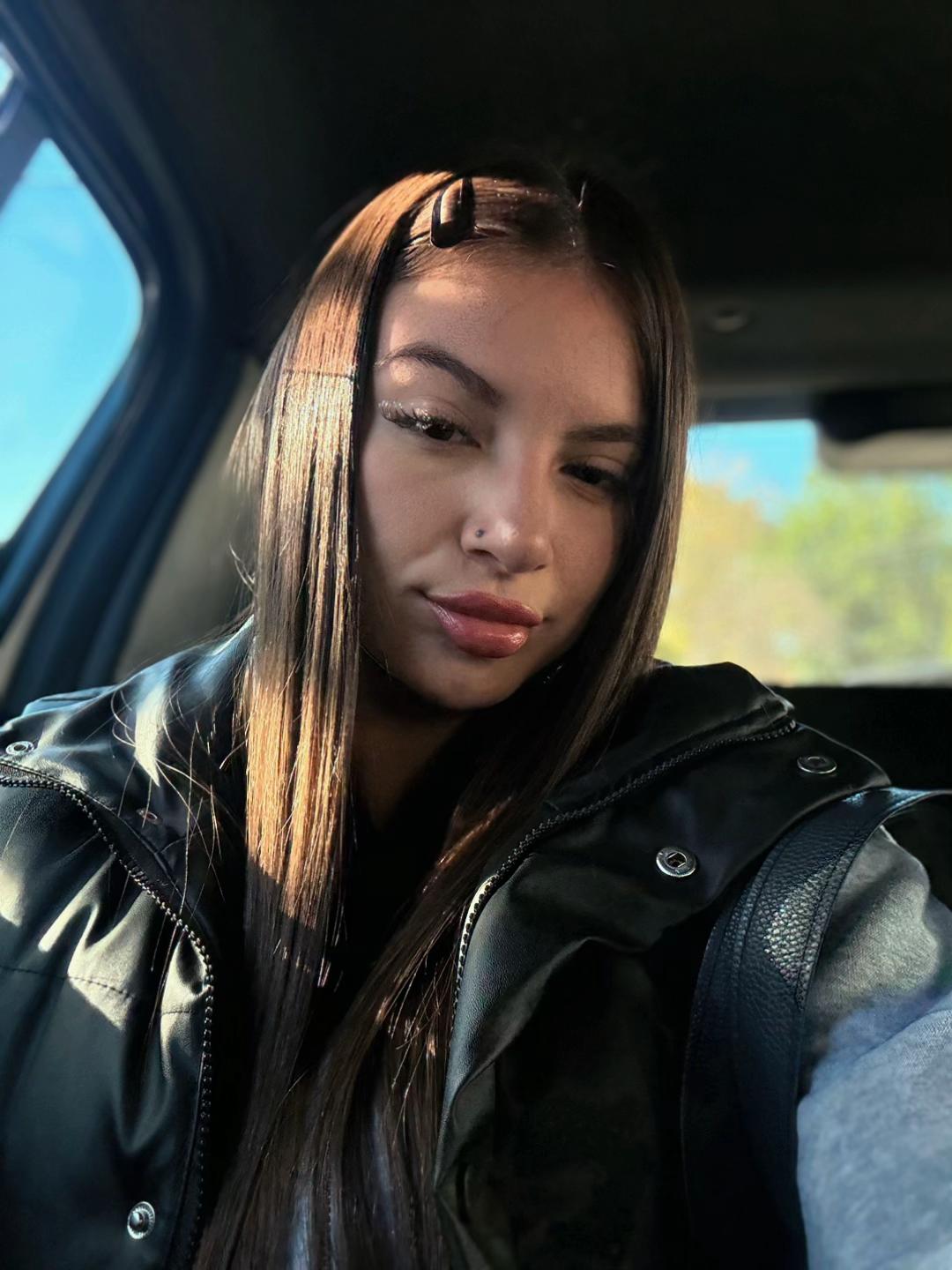 @𝐀𝐲𝐥𝐮 𝐂𝐚𝐜𝐞𝐫𝐞𝐬