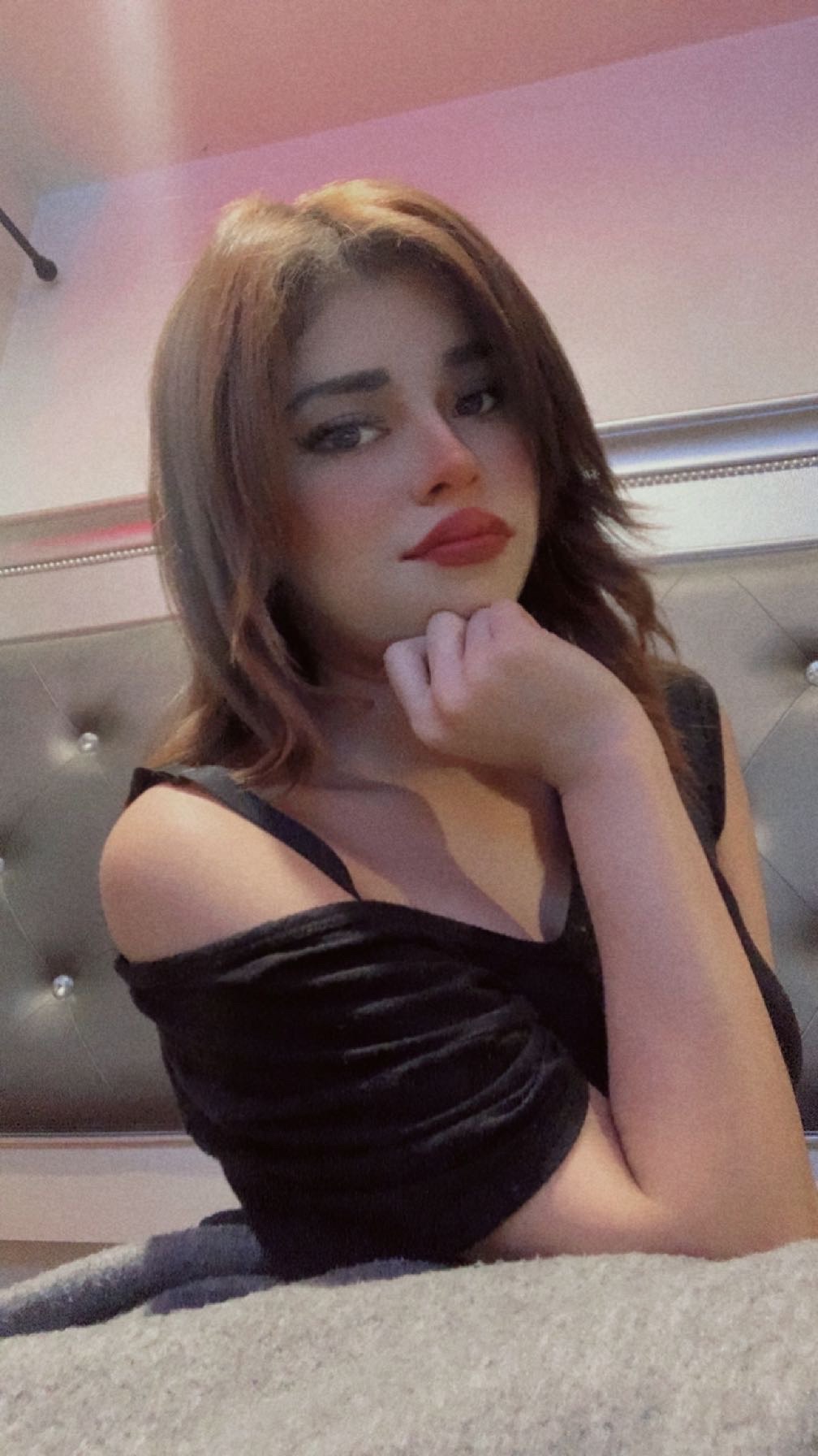 @Ladyrose11200
