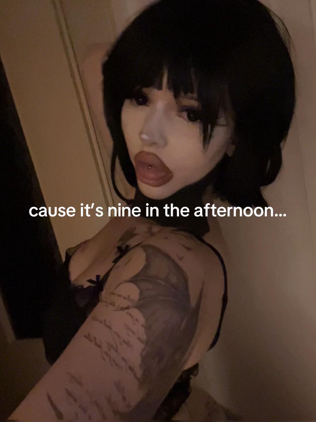 @luvrlana