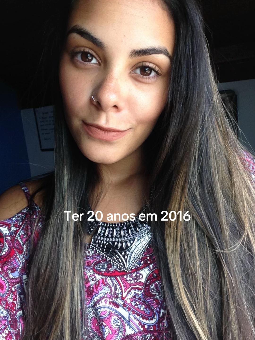 @★ ISADORA REIS ★