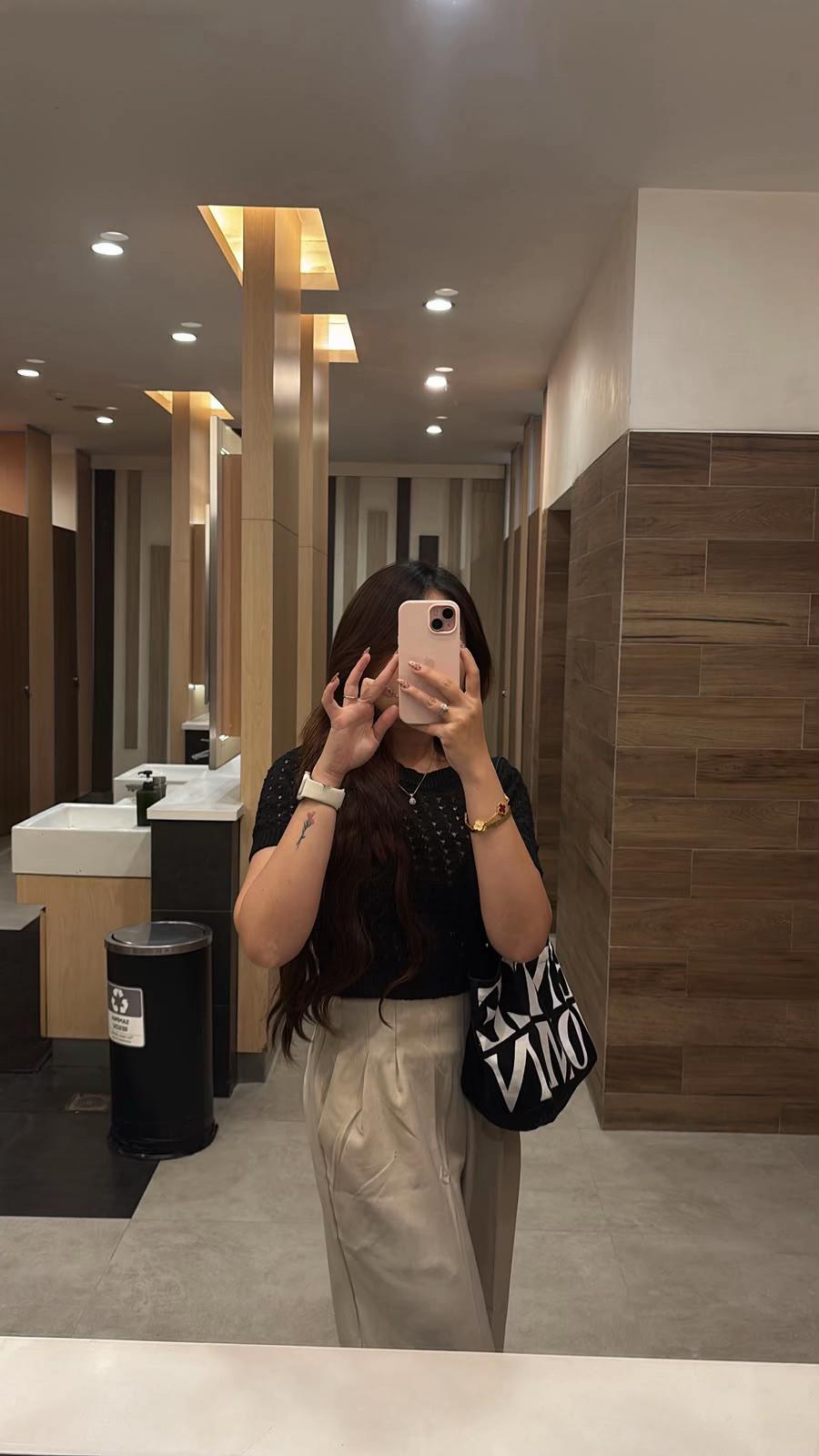@ItsMe_Via