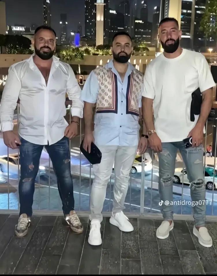 @Xhulio.Cela.