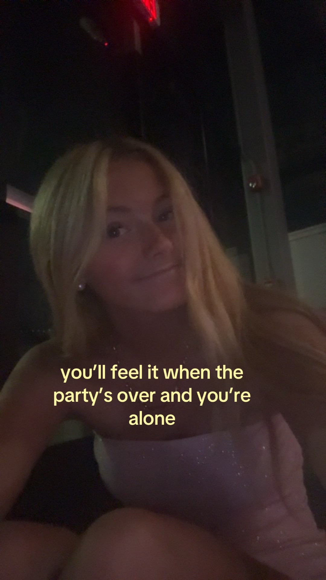 @??