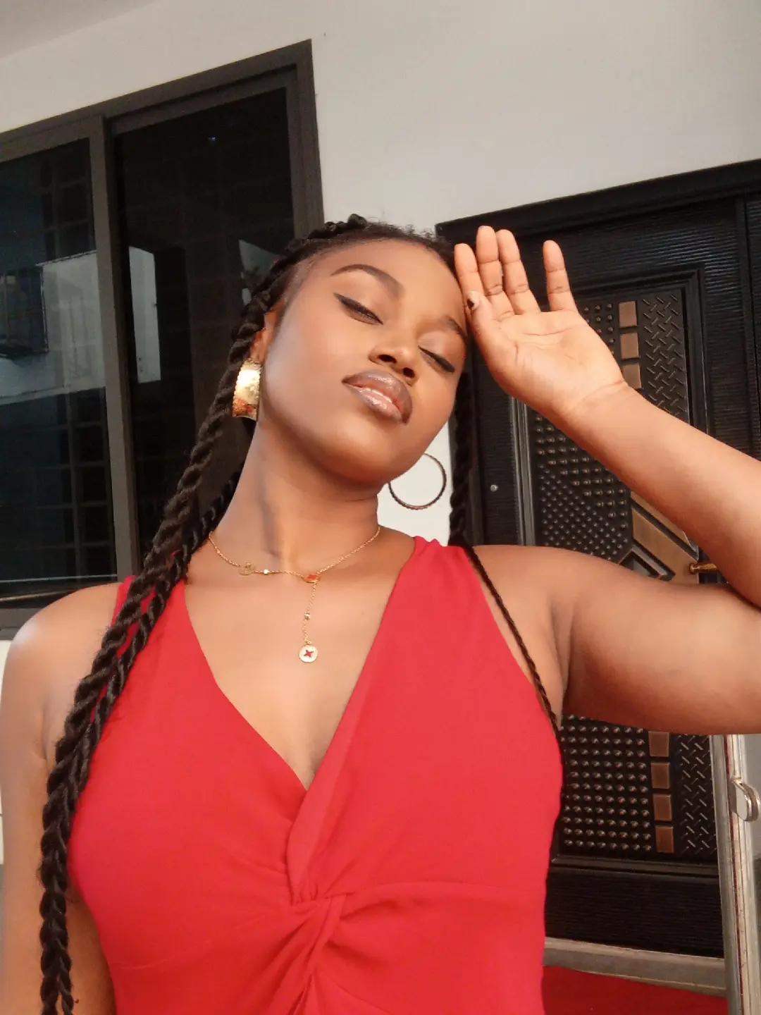 @Queen eShun