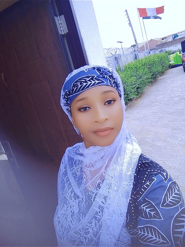 @Zaliha  Habibu🔹