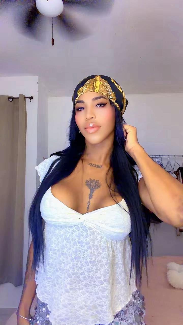 @Liane la viral🥰😍💚🩷