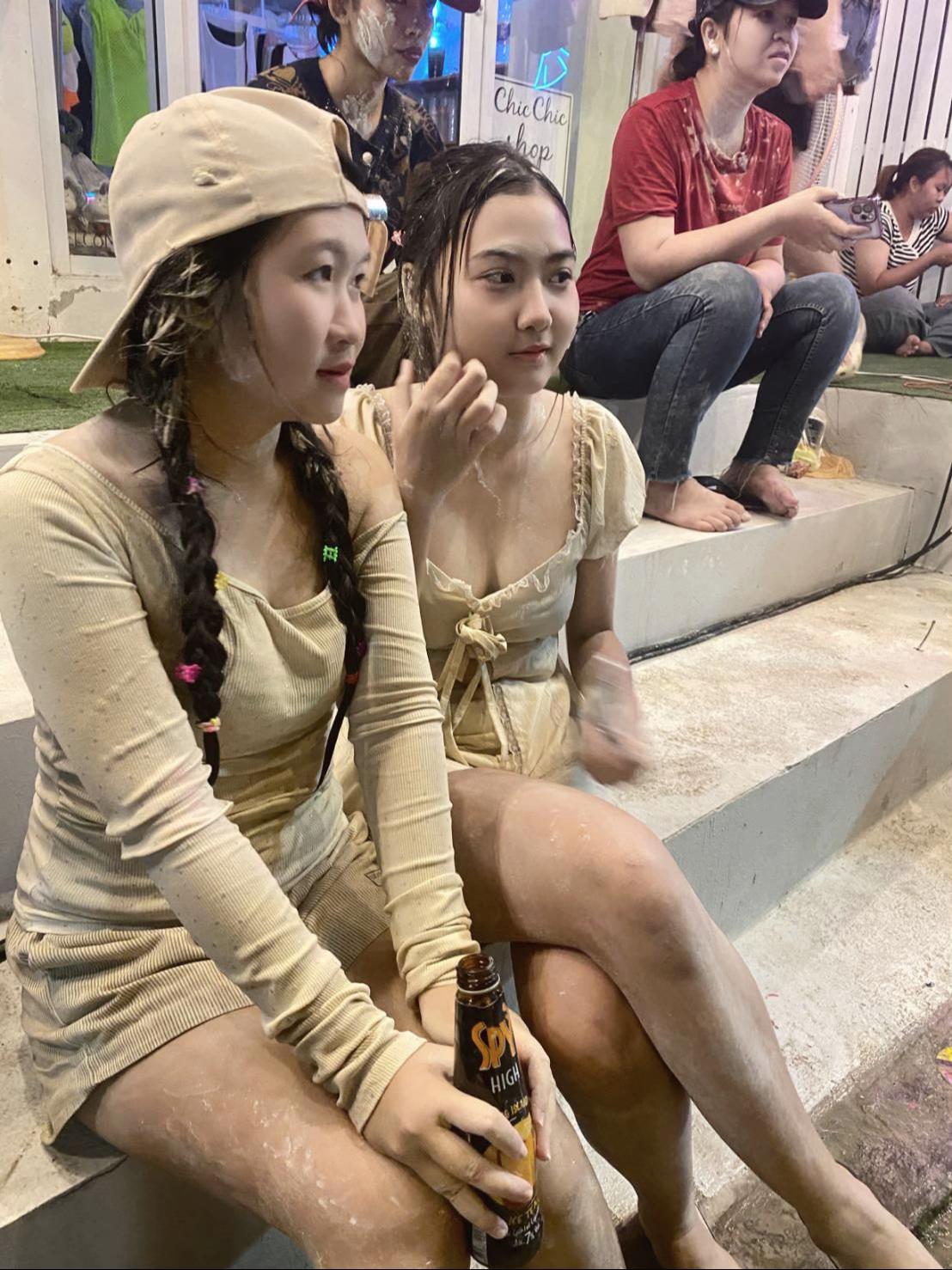 @หมวย ลี่