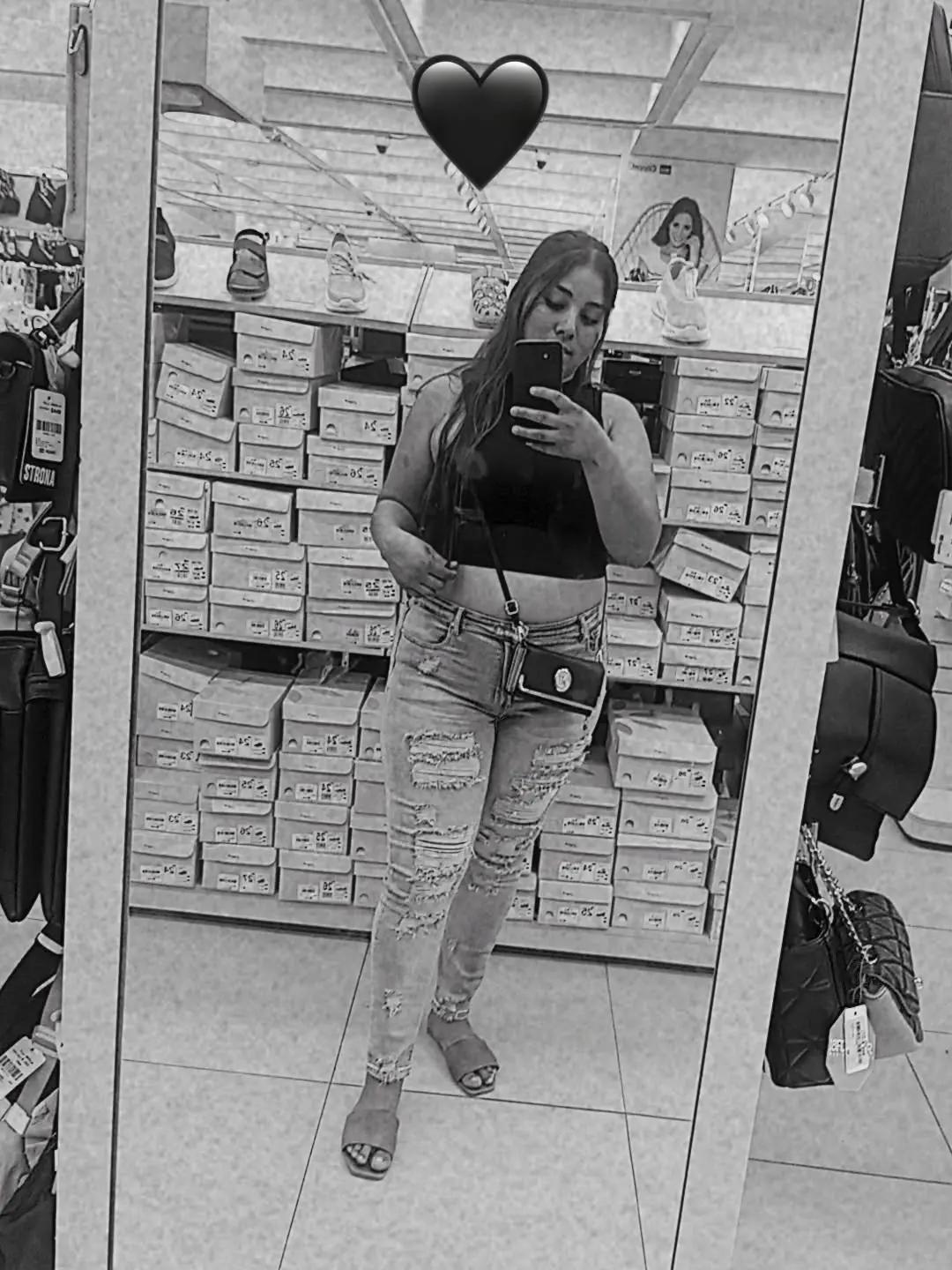@yarelirebollar