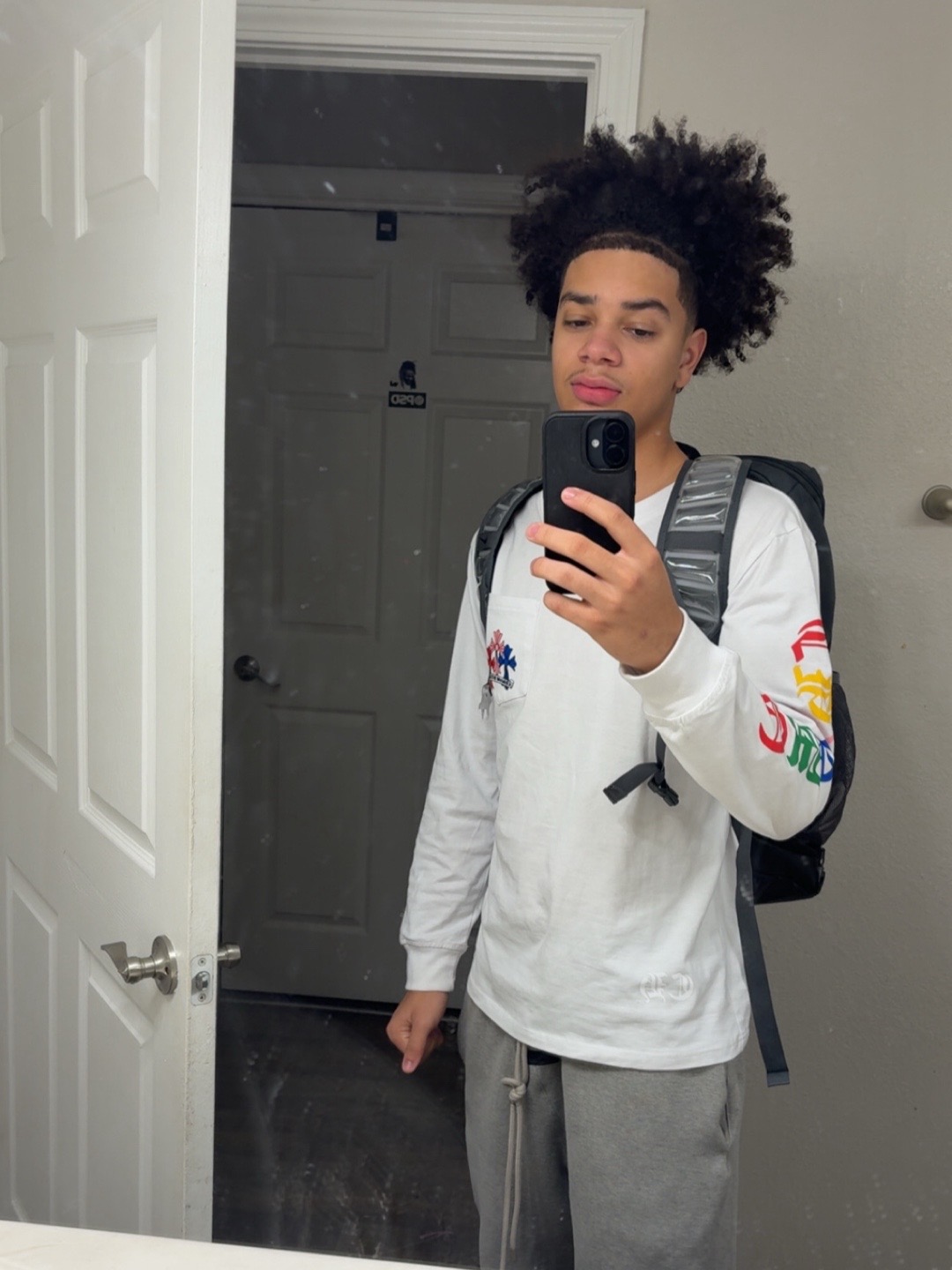 @5900