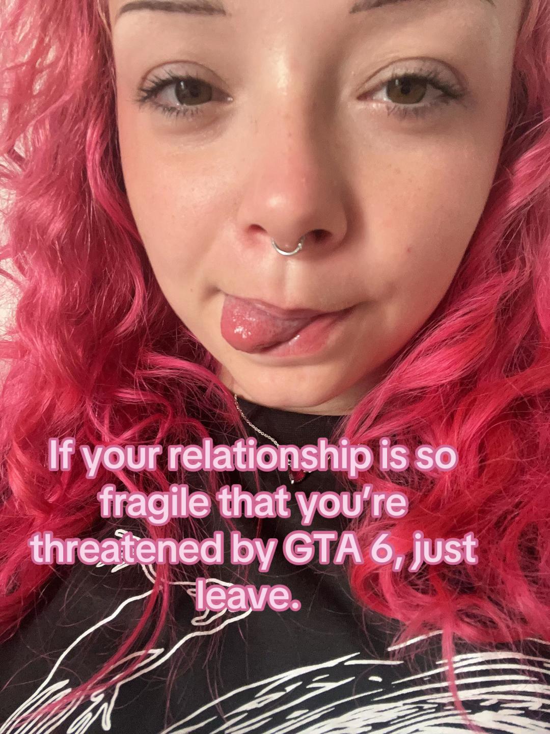 @rowrowromieboat