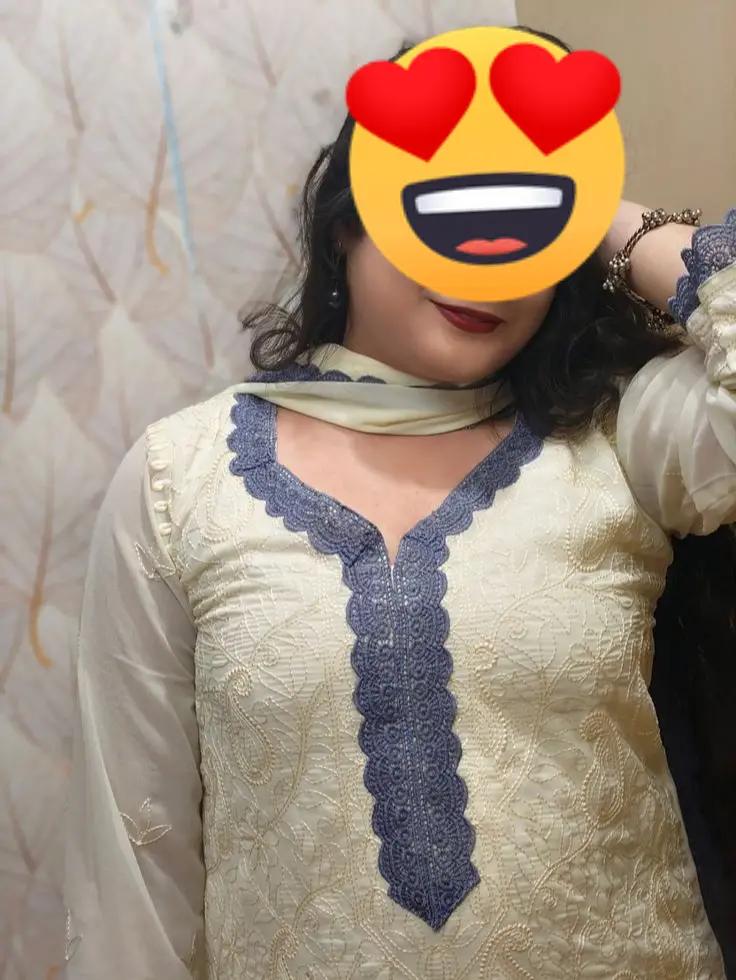 @آمنہ نقوی