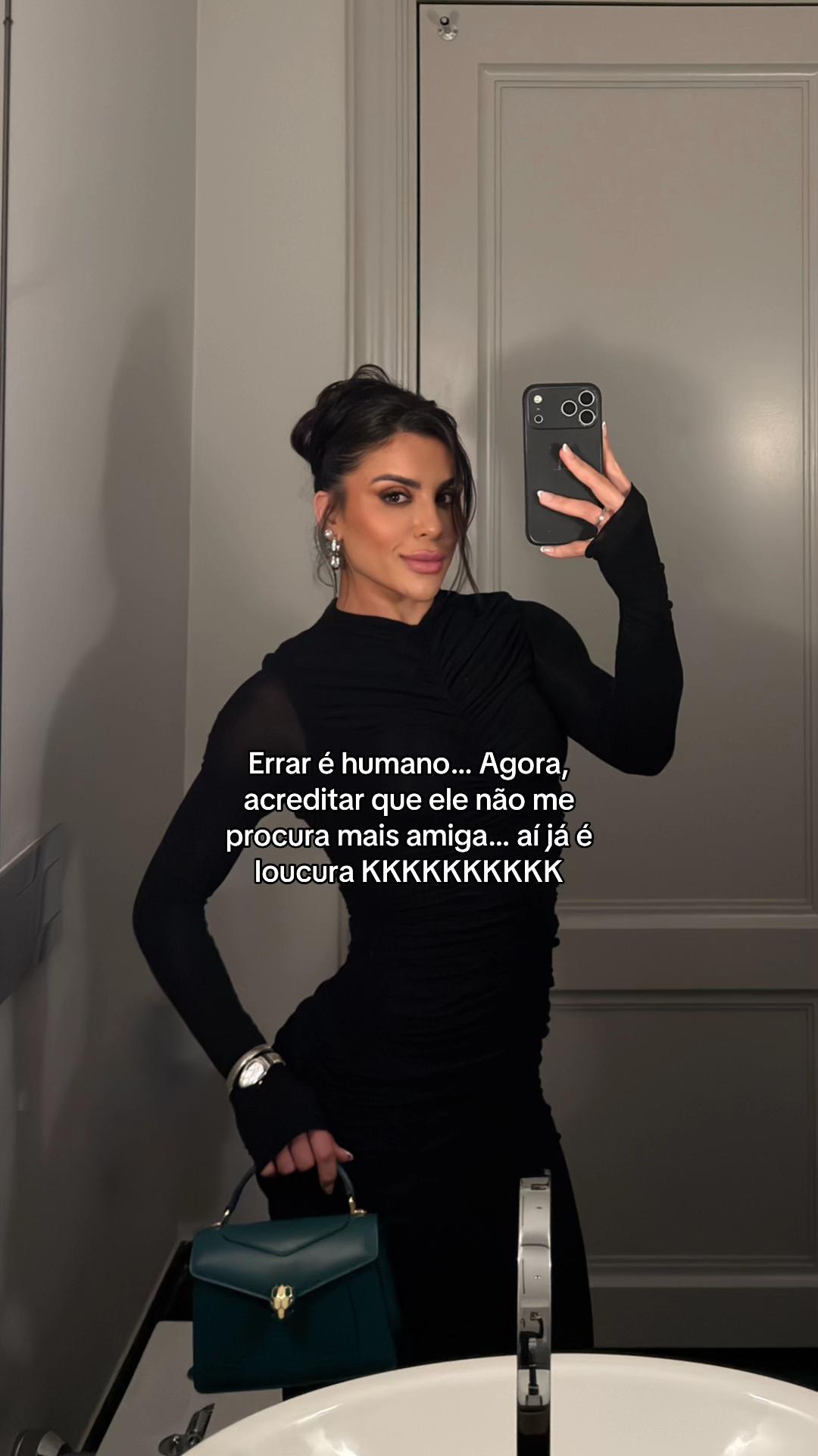 @Ládia Lopes