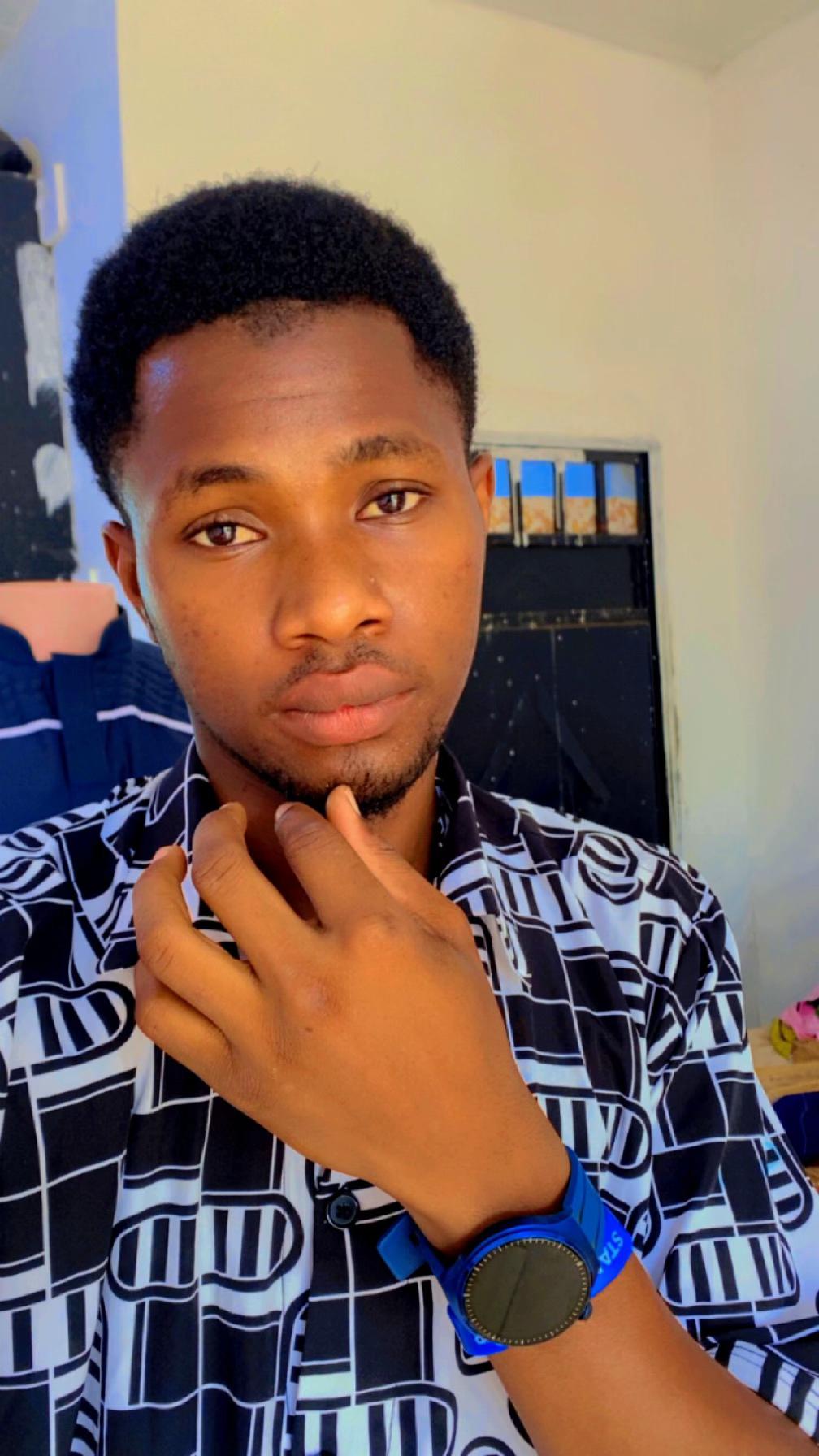 @Pjallow JpointCreation 🇬🇲
