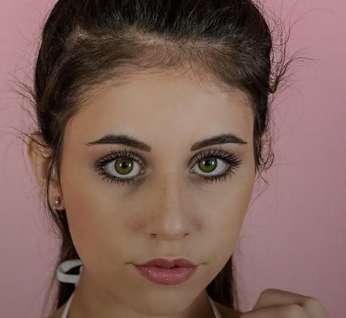 @Violet Brandani
