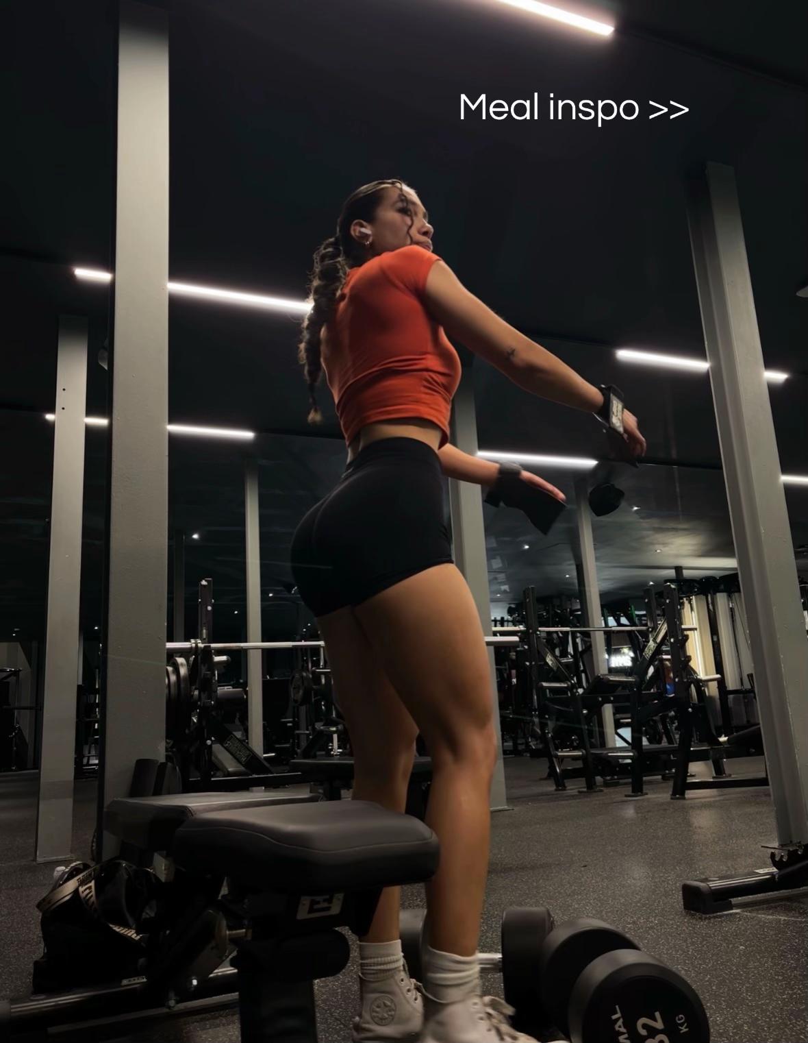 @curvedbydi