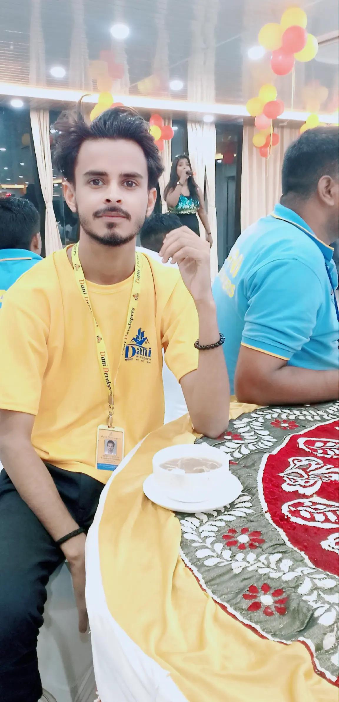@༄😜Simple_💖_ Boy😘༄