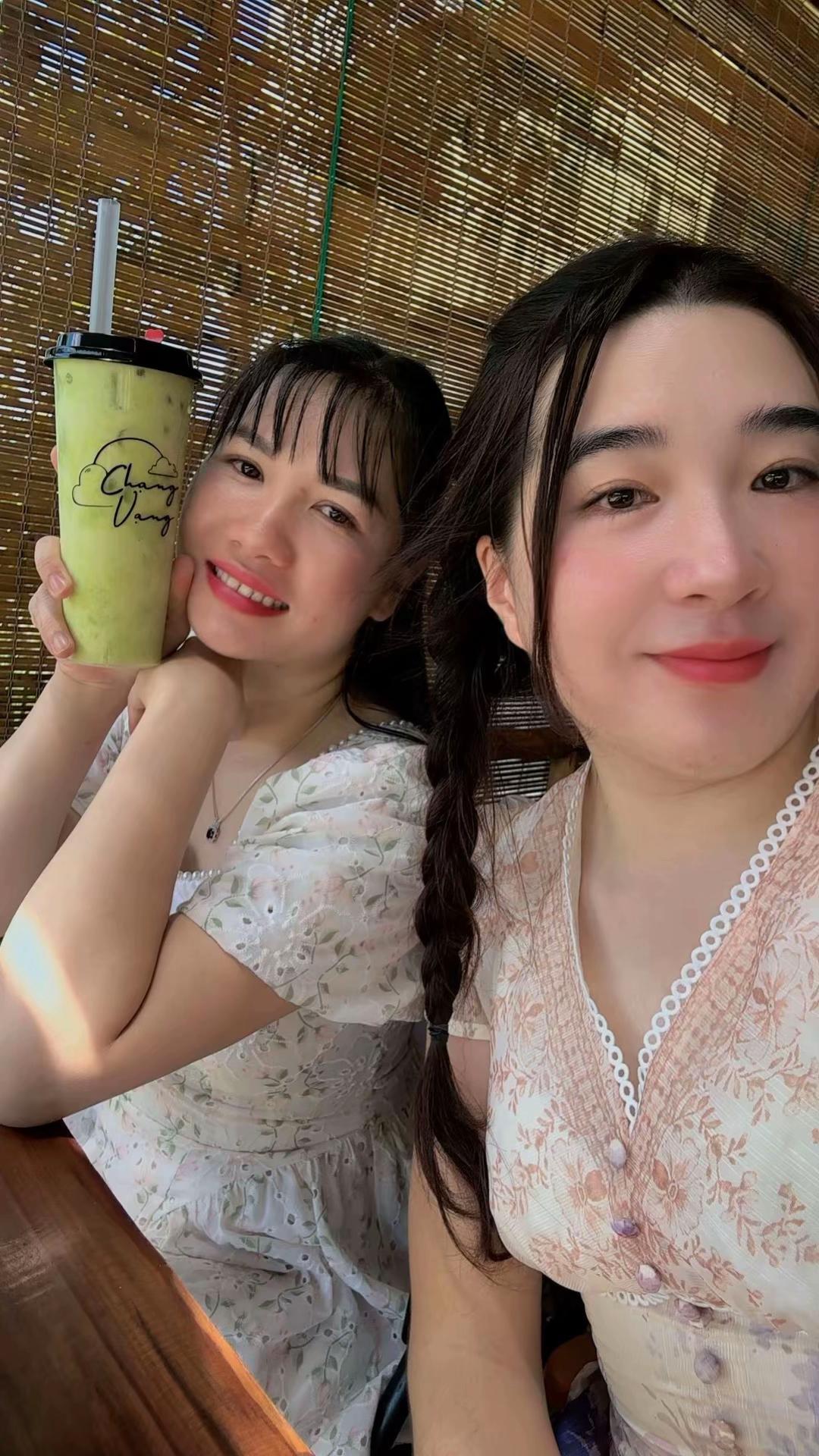 @ᥫ᭡𝑴𝒆𝒐𝒘 ฅ(•- •ᥫ᭡