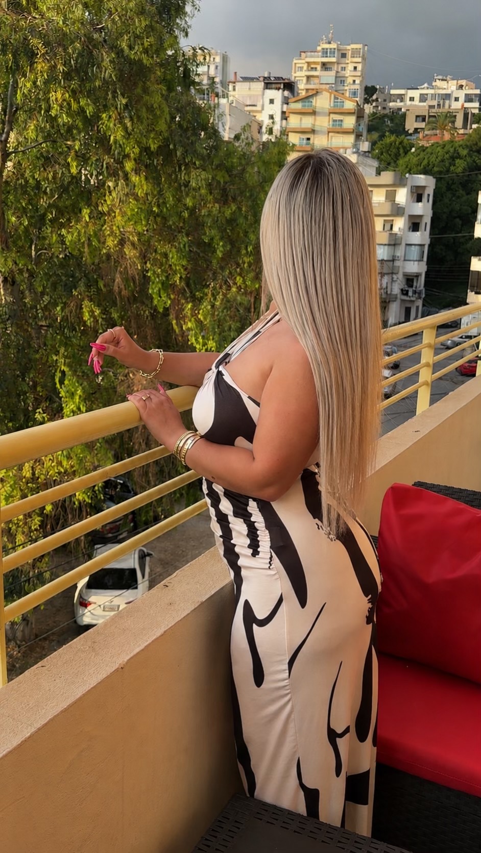 @ميمي الشريره 😈💸
