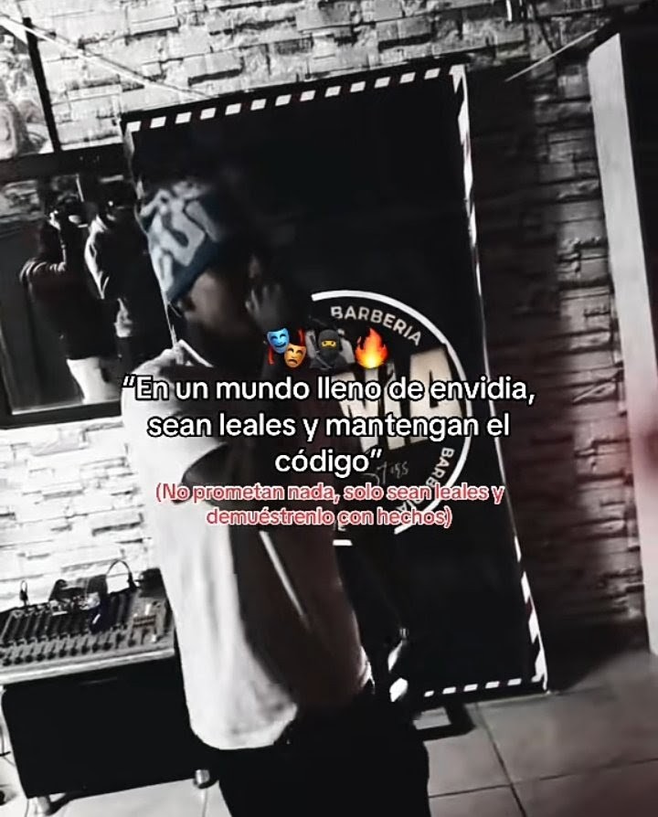 @𝐉𝐚𝐦𝐞𝐬 ❦.🧃Ⓙ🧃❤️