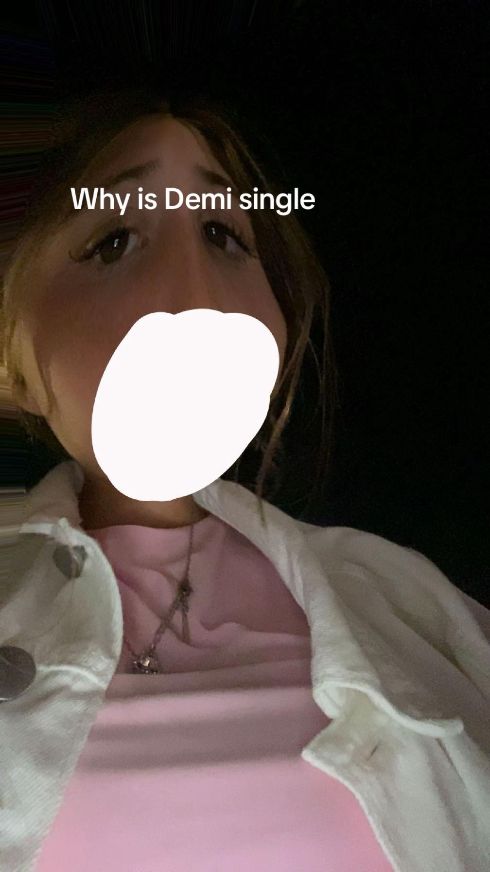 @Demi♥️♥️