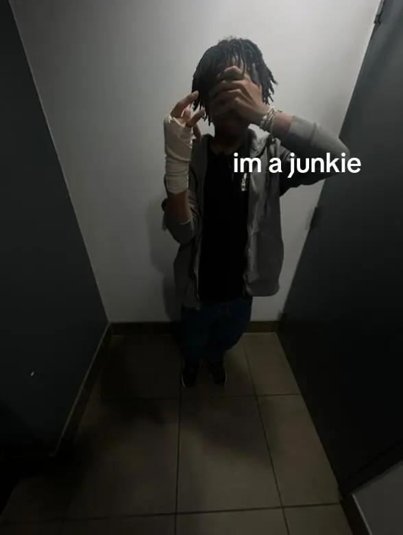 @😛