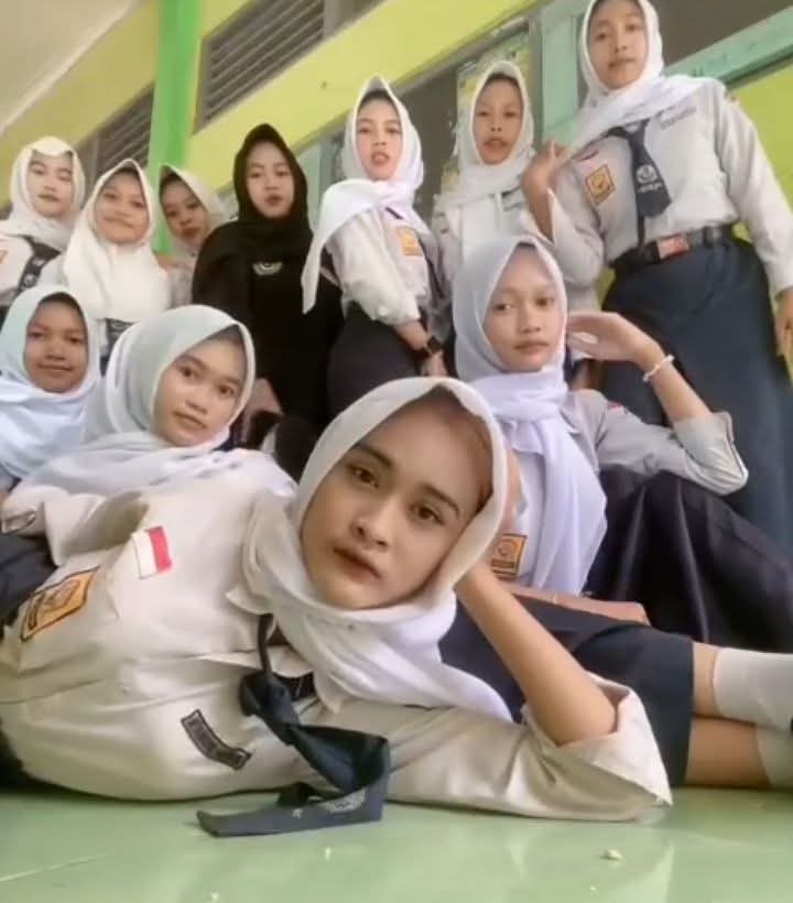 @hitss😉Kekinian