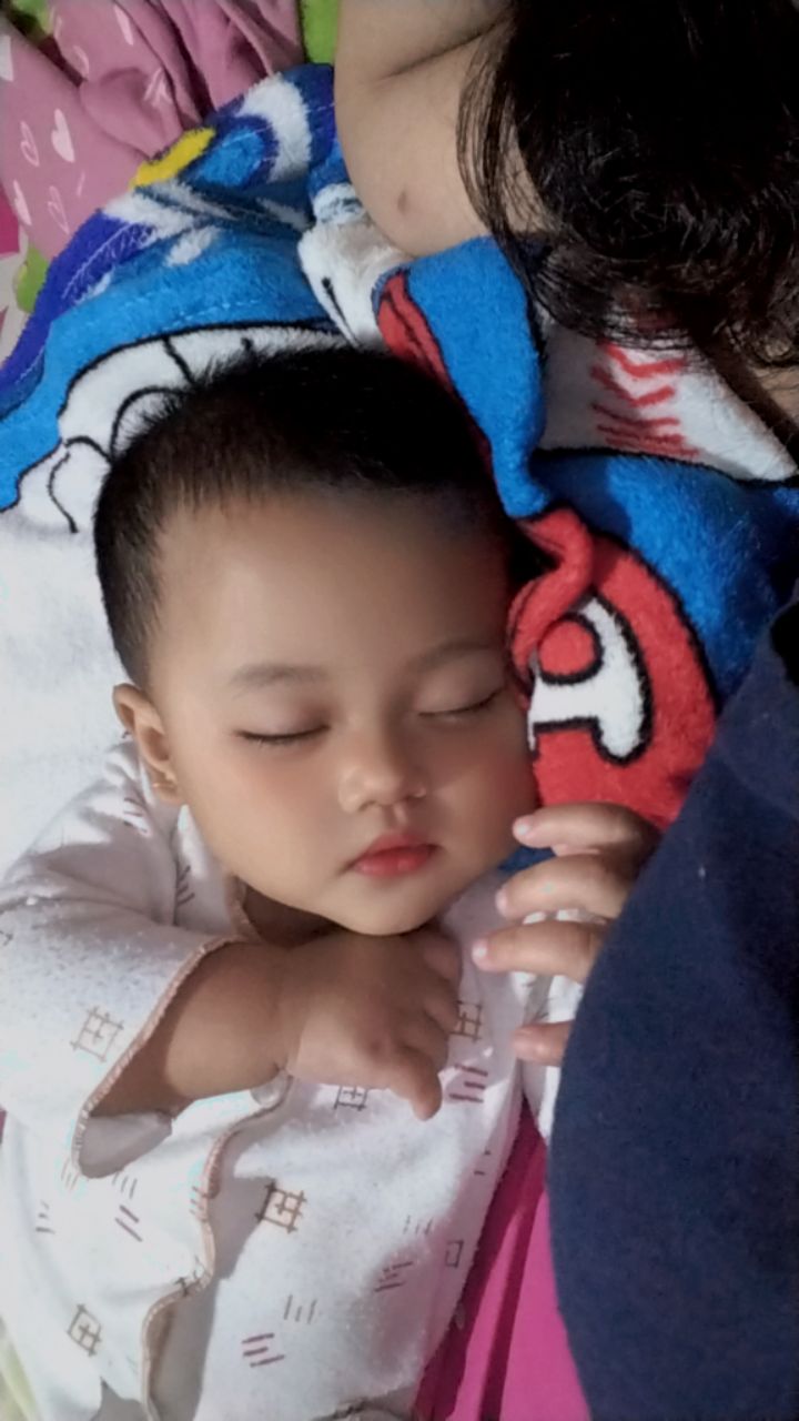 @Dede🍼🦖