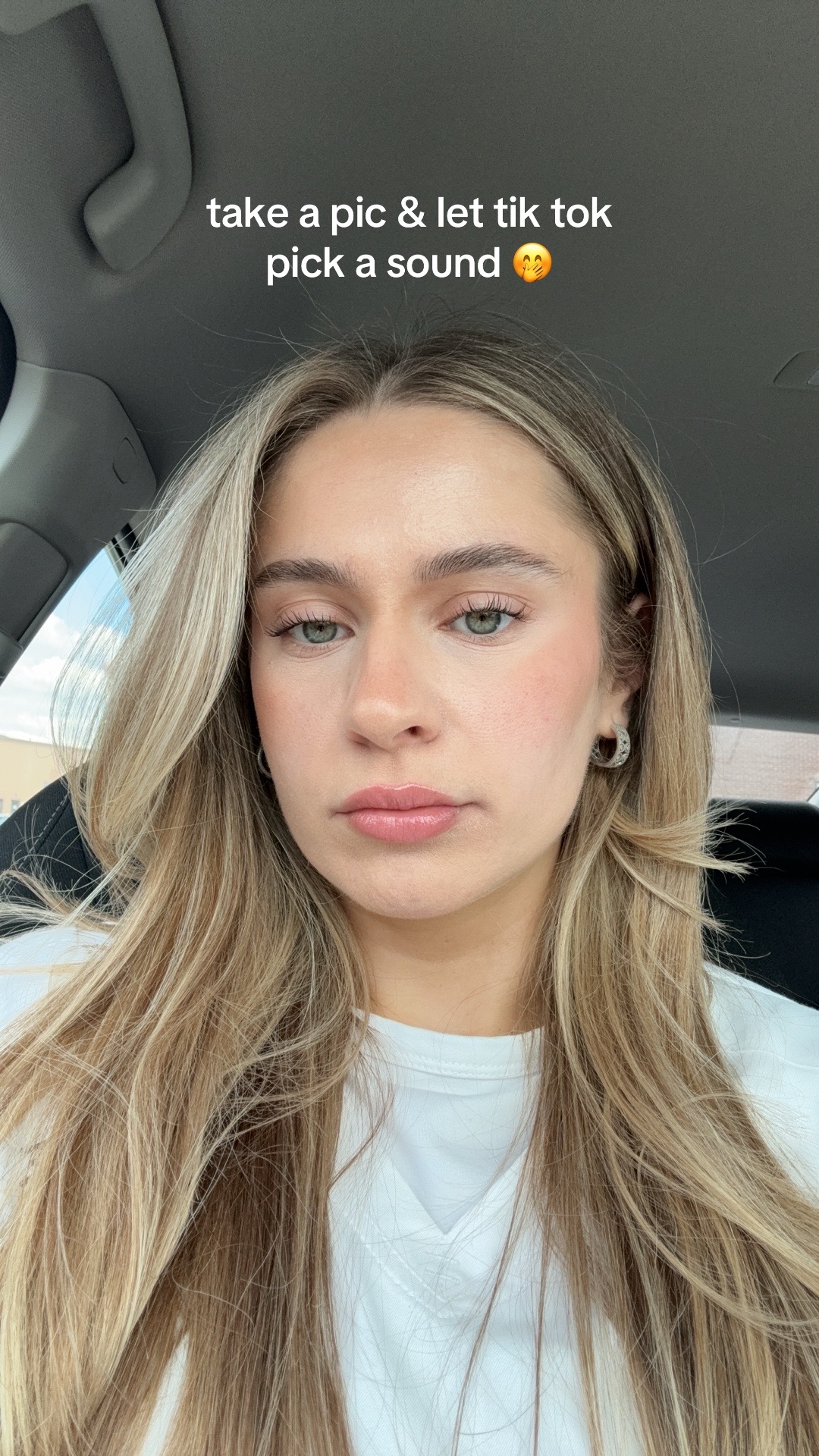 @GLOWBYKWI